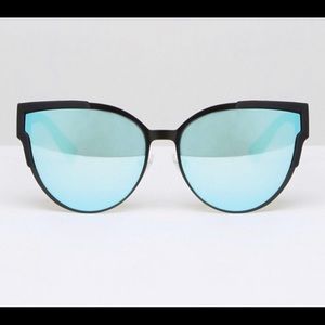 Quay Australia Accessories - Quay Sunglasses Quay Australia Accessories - Quay Sunglasses